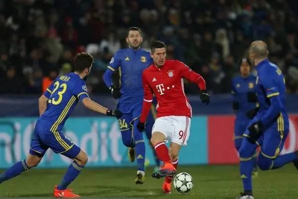 与课外活动 与课外活动